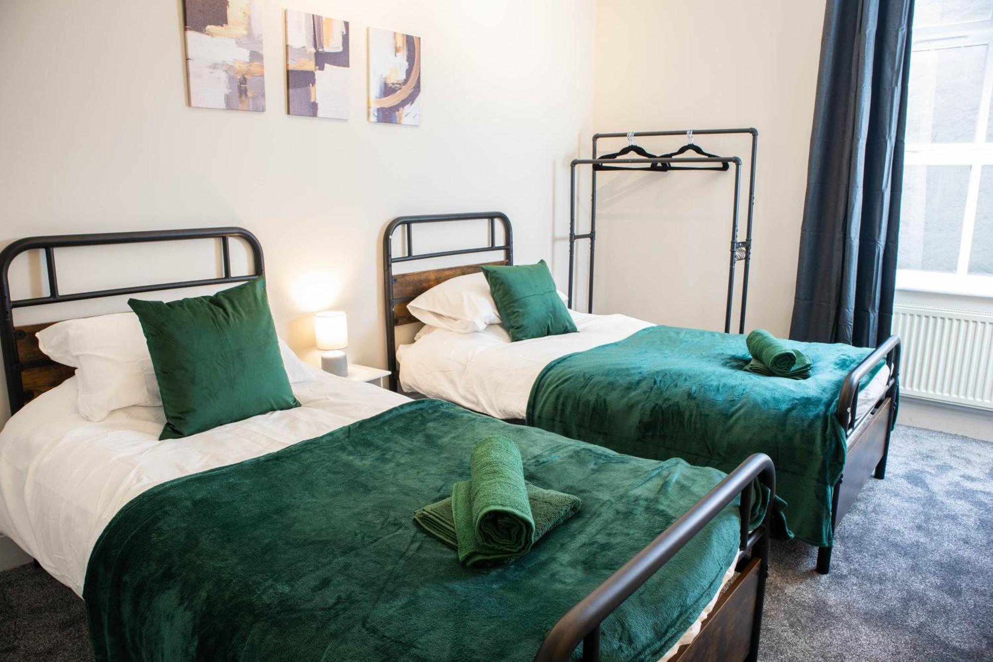 York Place Mews - Central 2 Bed 2 Bath Free Parking Харрогейт Экстерьер фото